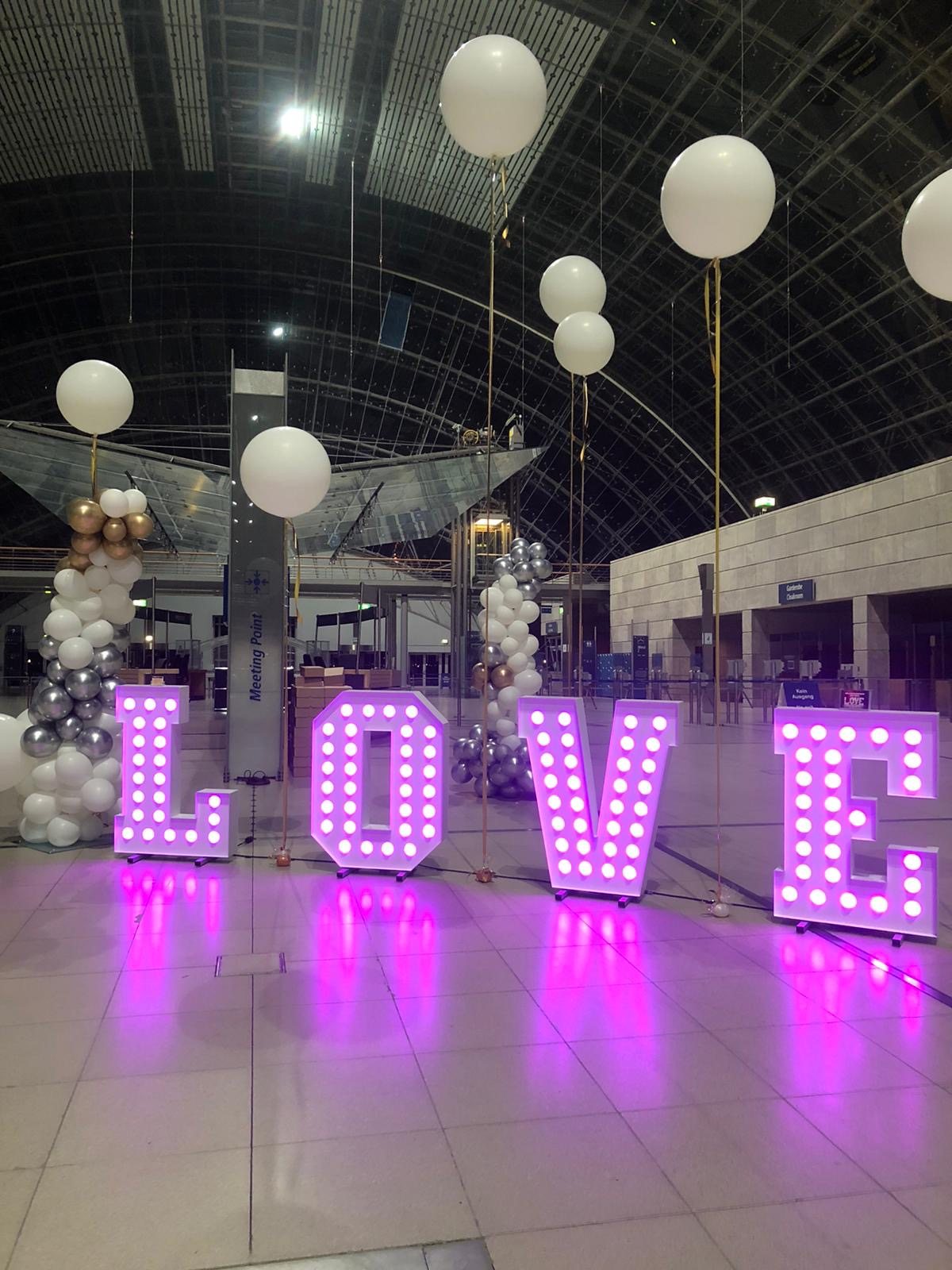 LOVE Retro Las-Vegas-Optik